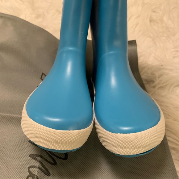 New Kkomforme toddler rain boots sz 6 blue / white stripe - Picture 7 of 7
